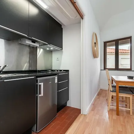 דירה 1 Bedroom Holiday Flat With Terrace In *