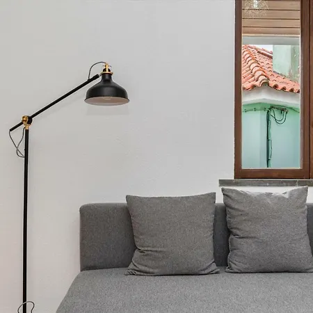 דירה 1 Bedroom Holiday Flat With Terrace In קסקאיס